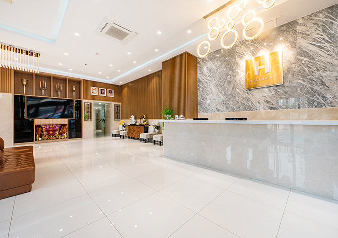 hotel-lobby-2